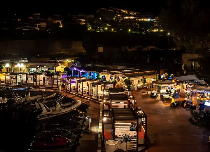 Voilier Jeanneau Sun Odyssey 409 (2013) pour Charter - Portisco | #20619 - 16