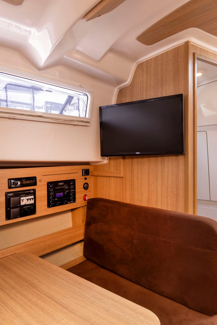  Motoscafo Nexus Revo 870 Prestige (2021) per Noleggio, overcloccabile Wegorzewo | #20676 - 22