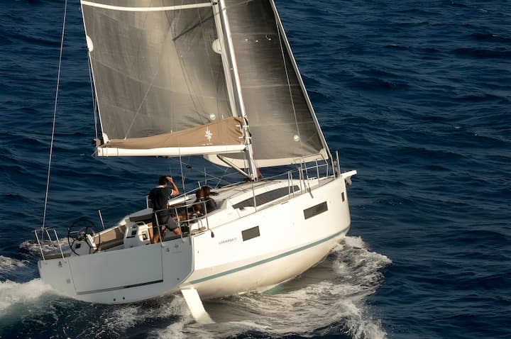 Sailboat Jeanneau Sun Odyssey 410 (2024) for Charter - Palma de Mallorca | #20725 - 4