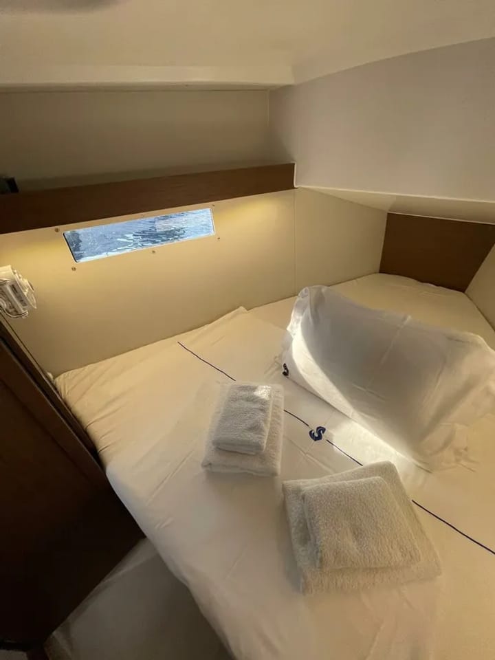 Sailboat Beneteau Oceanis 34.1 (2024) for Charter - Marmaris | #20738 - 11