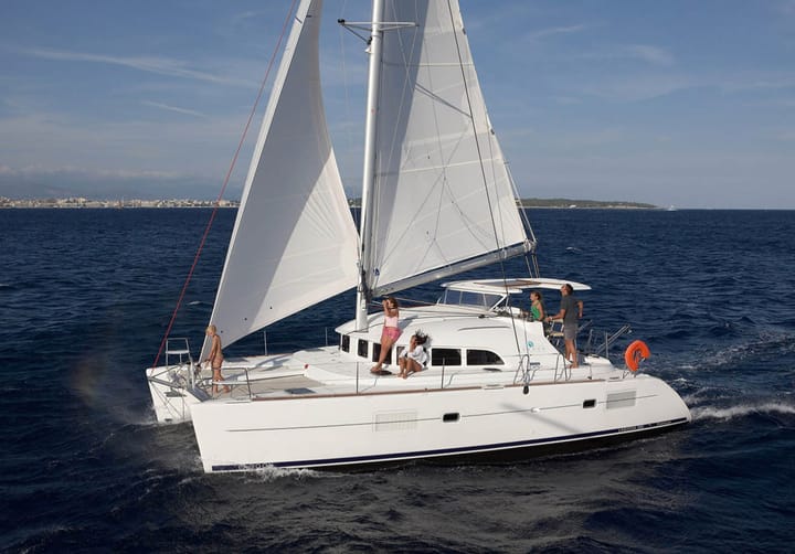 Santorini 12.4 m Para Charter Catamarán - #20920 - 3