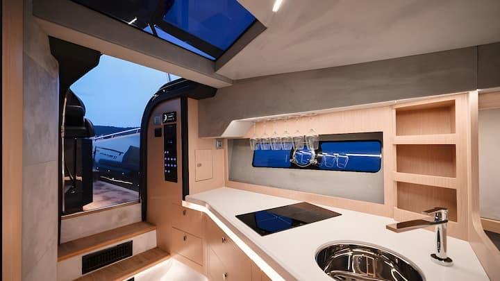 Sukošan 11 m For Charter Yacht à moteur - #21172 - 11