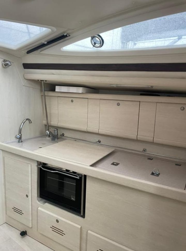 Delphia  40 Kiralık Yelkenli (2006) - Furnari | #21191 - 9