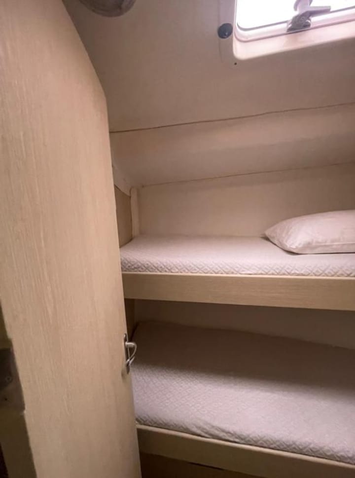 Delphia  40 Kiralık Yelkenli (2006) - Furnari | #21191 - 3