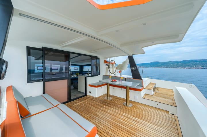 Catamaran Luna 47 Power (2023) for Charter - Split | #21226 - 26