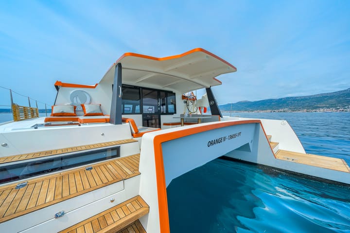 Catamaran Luna 47 Power (2023) for Charter - Split | #21226 - 10