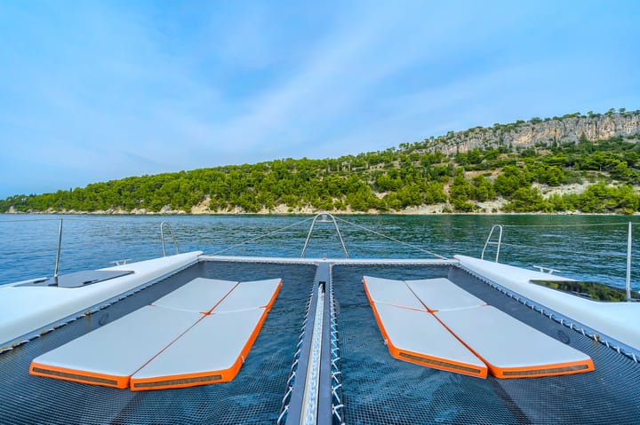 Catamaran Luna 47 Power (2023) for Charter - Split | #21226 - 23