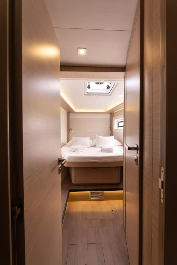 Split 13.99 m Für Charter Katamaran — #21325 - 24