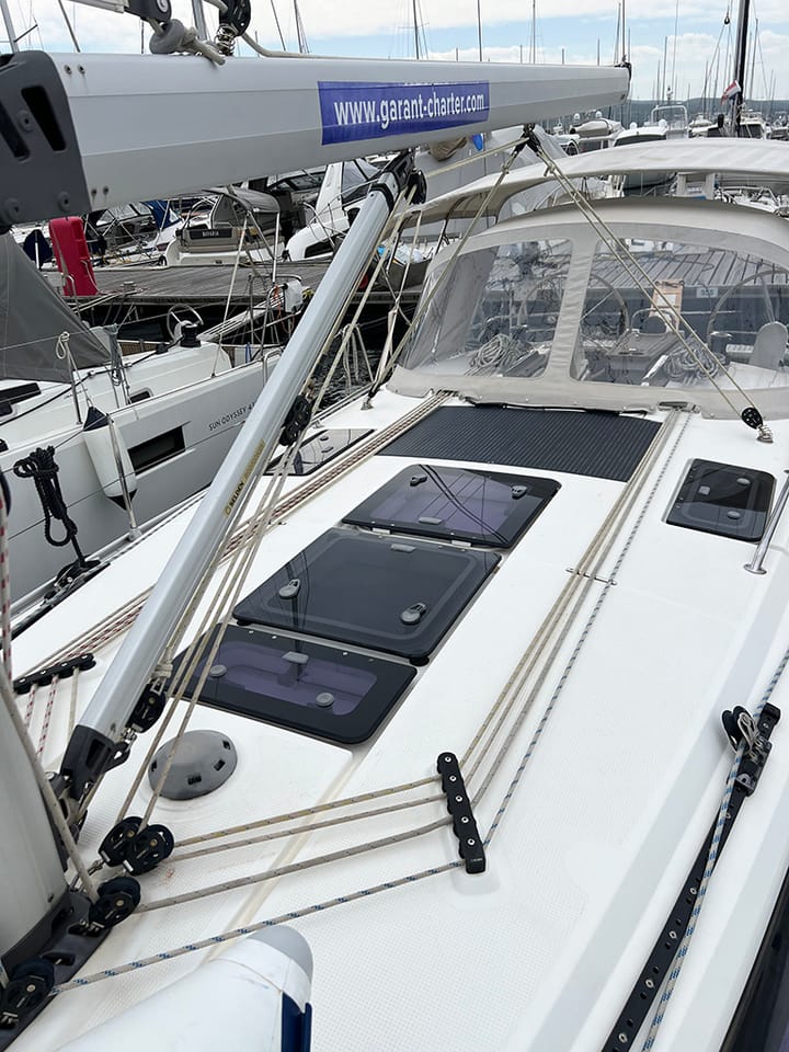 Segelboot Bavaria  37 Cruiser (2015) für Charter - Punat | #21359 - 30