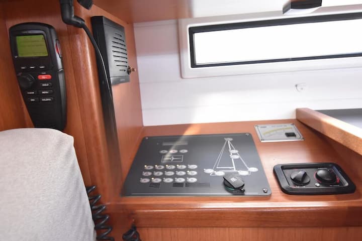 Segelboot Bavaria  51 Cruiser (2014) für Charter - Punat | #21370 - 12