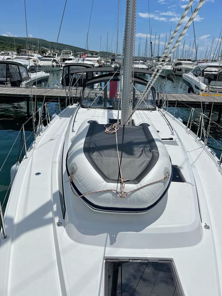 Sailboat Bavaria  42 Cruiser (2023) for Charter - Punat | #21373 - 4
