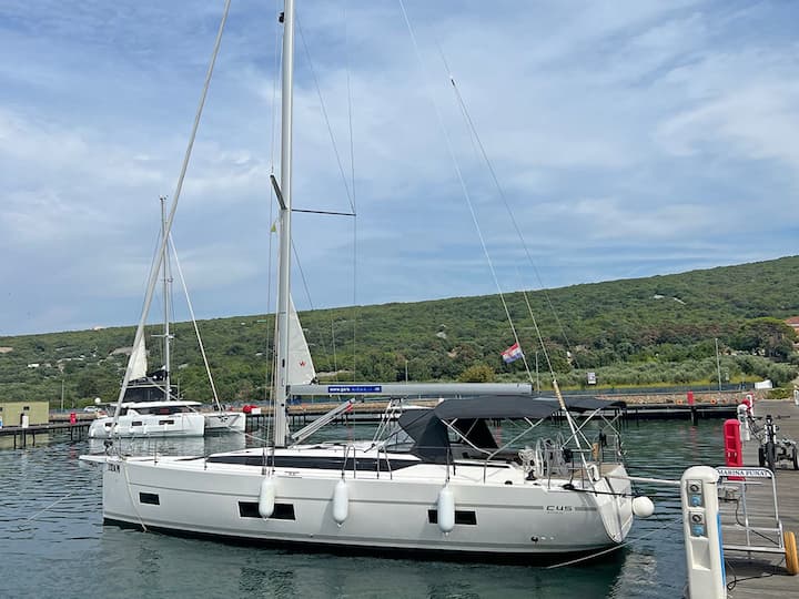 Sailboat Bavaria C45 Style (2023) for Charter - Punat | #21382 - 17