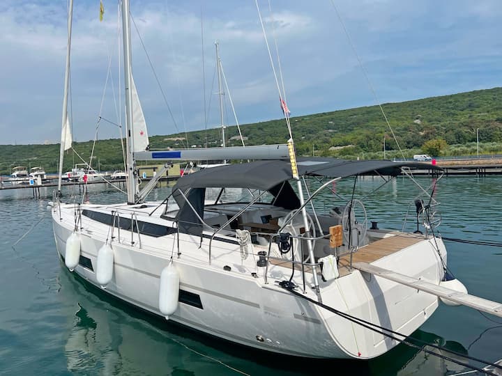 Sailboat Bavaria C45 Style (2023) for Charter - Punat | #21382 - 1