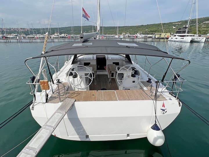 Sailboat Bavaria C45 Style (2023) for Charter - Punat | #21382 - 27