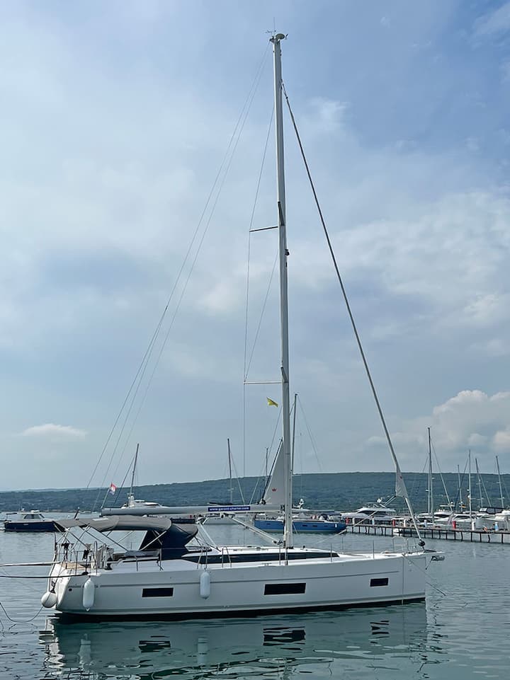 Sailboat Bavaria C45 Style (2023) for Charter - Punat | #21382 - 10
