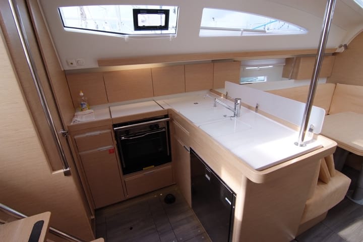 Punat 11.9 m For Charter Voilier - #21384 - 11