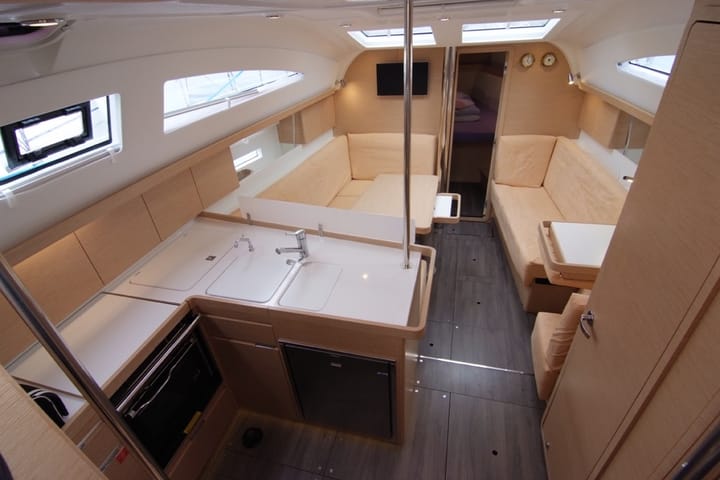 Punat 11.9 m For Charter Voilier - #21384 - 10