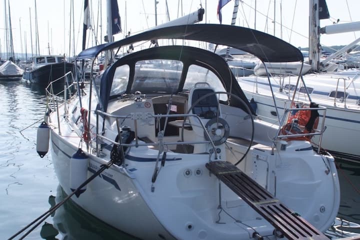  Barca a vela Bavaria  30 Cruiser (2006) per Noleggio, overcloccabile Punat | #21388 - 3