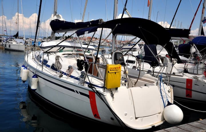 Sailboat Bavaria  31 Cruiser (2008) for Charter - Izola | #21433 - 3