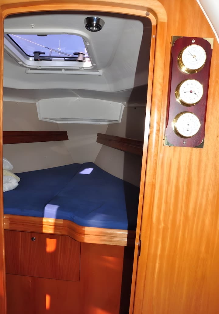 Sailboat Bavaria  31 Cruiser (2008) for Charter - Izola | #21433 - 10