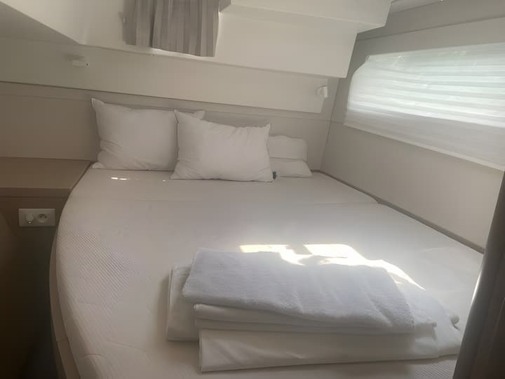 Lefkada 12.1 m Per noleggio Catamarano - #21470 - 19