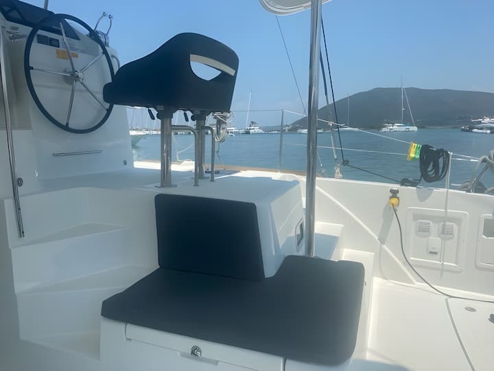 Lefkada 12.1 m Per noleggio Catamarano - #21470 - 12