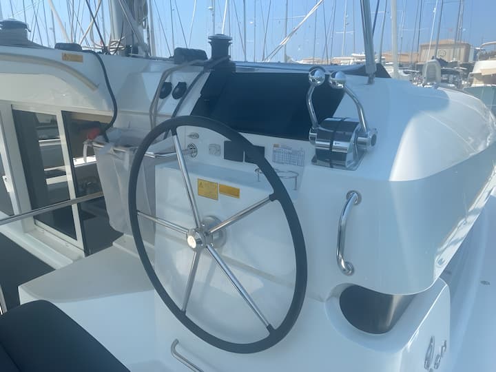 Lefkada 12.1 m Per noleggio Catamarano - #21470 - 6