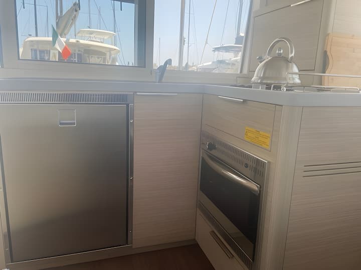 Lefkada 12.1 m Per noleggio Catamarano - #21470 - 16