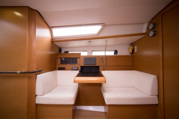 Athene 13.8 m Voor Charter Zeilboot - #21506 - 39