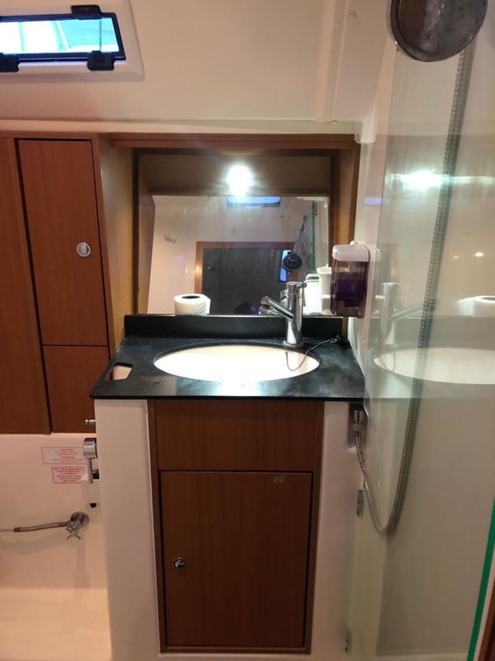  Barca a vela Bavaria  40 Cruiser (2010) per Noleggio, overcloccabile Bodrum | #21547 - 24