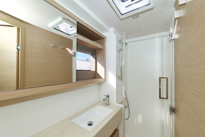  Catamarano Lagoon 51 (2024) per Noleggio, overcloccabile Sukošan | #21718 - 99