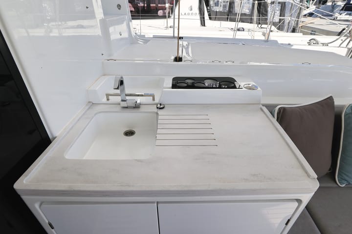  Catamarano Lagoon 51 (2024) per Noleggio, overcloccabile Sukošan | #21718 - 139