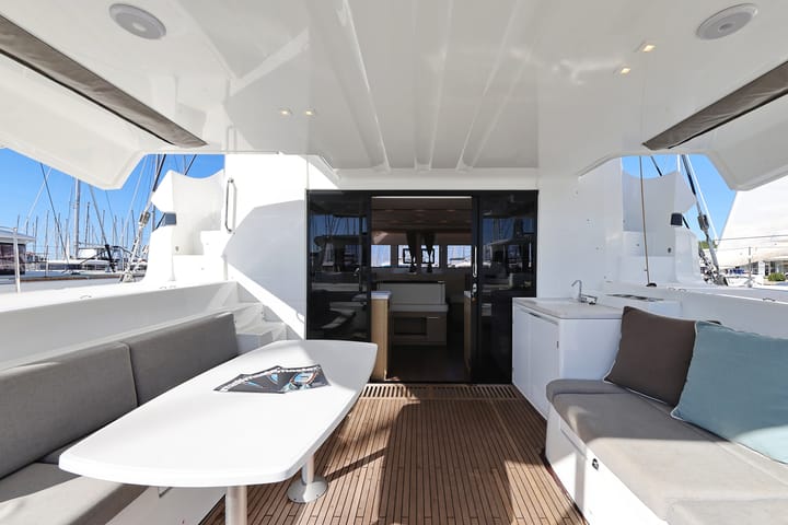  Catamarano Lagoon 51 (2024) per Noleggio, overcloccabile Sukošan | #21718 - 10