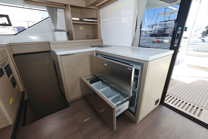  Catamarano Lagoon 51 (2024) per Noleggio, overcloccabile Sukošan | #21718 - 59