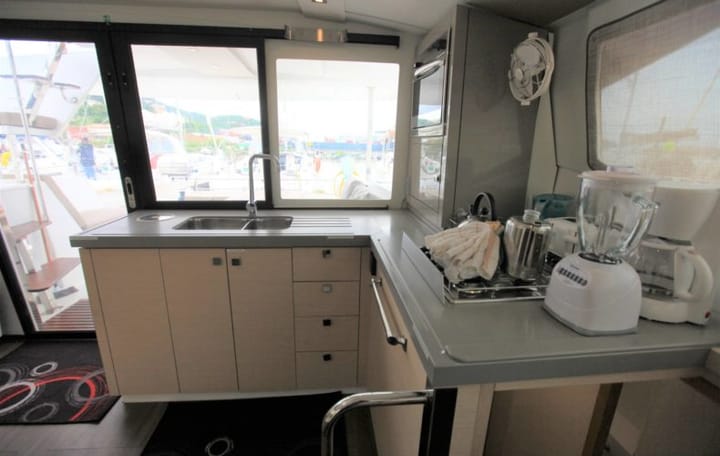 Catamaran Fountaine Pajot Lucia 40 (2016) for Charter - Road Town | #21755 - 10