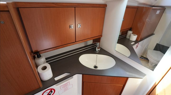 Sailboat Bavaria  34 Cruiser (2017) for Charter - Fethiye | #21777 - 24
