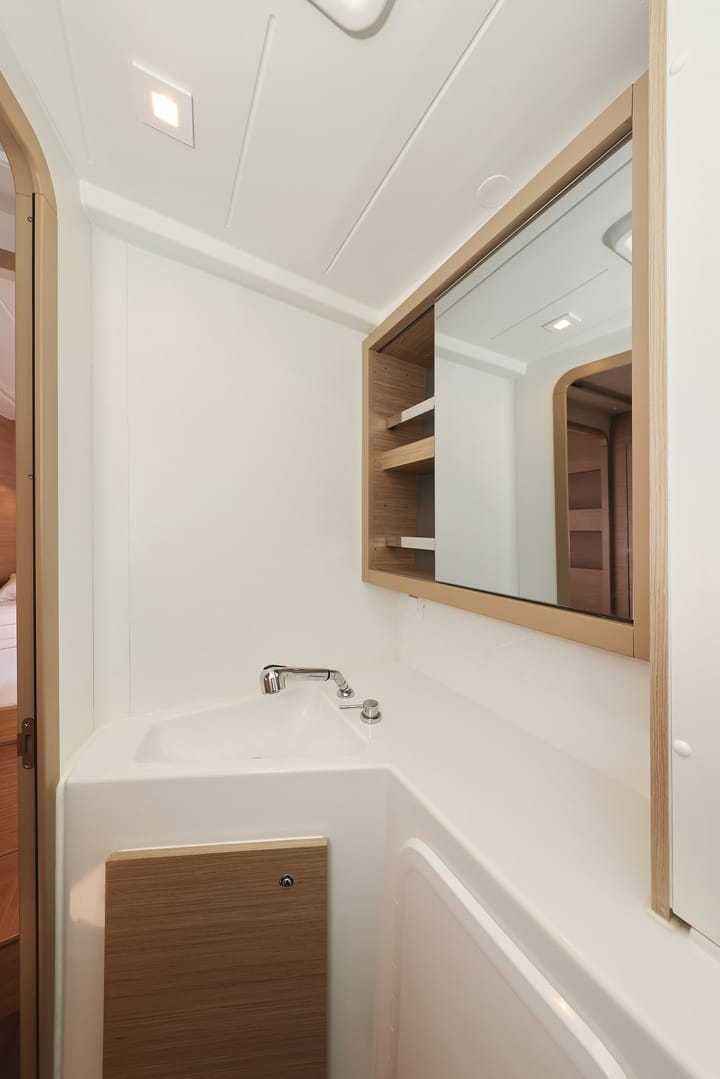  Catamarano Lagoon  42 (2024) per Noleggio, overcloccabile Sukošan | #21784 - 66