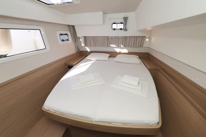  Catamarano Lagoon  42 (2024) per Noleggio, overcloccabile Sukošan | #21784 - 48