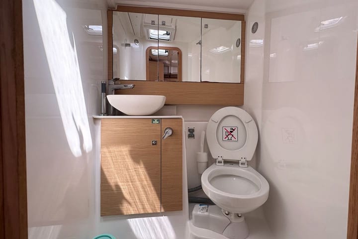 Sailboat Dufour 430 (2022) for Charter - Fethiye | #21862 - 9