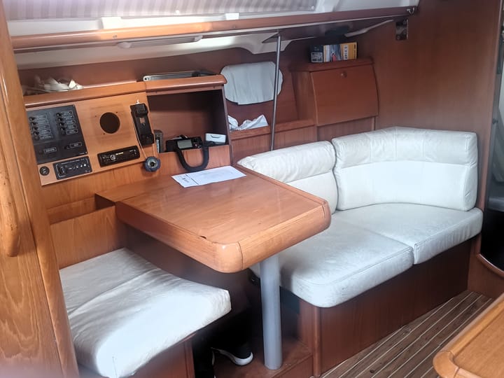 Sailboat Jeanneau Sun Odyssey 40.3 (2002) for Charter - Lefkada | #21864 - 2