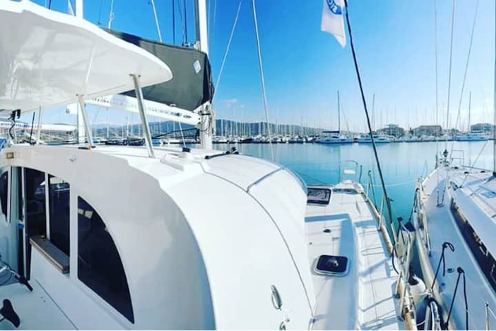 Catamaran Lagoon  380 (2018) for Charter - Lefkada | #21869 - 5
