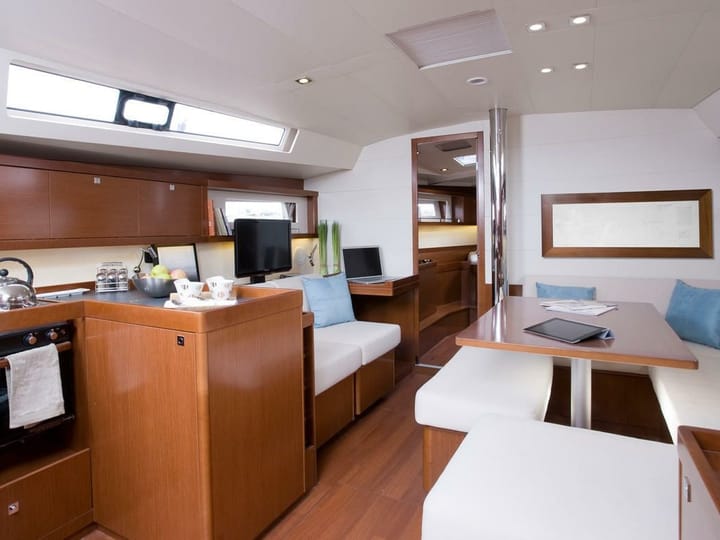 Beneteau Oceanis 45 Kiralık Yelkenli (2013) - Lefkada | #21870 - 2