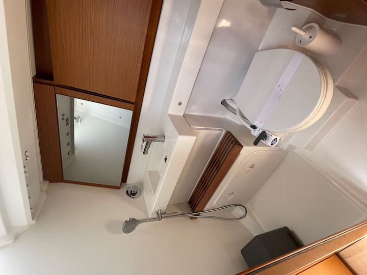 Sailboat Jeanneau Sun Odyssey 440 (2023) for Charter - Lefkada | #21871 - 8