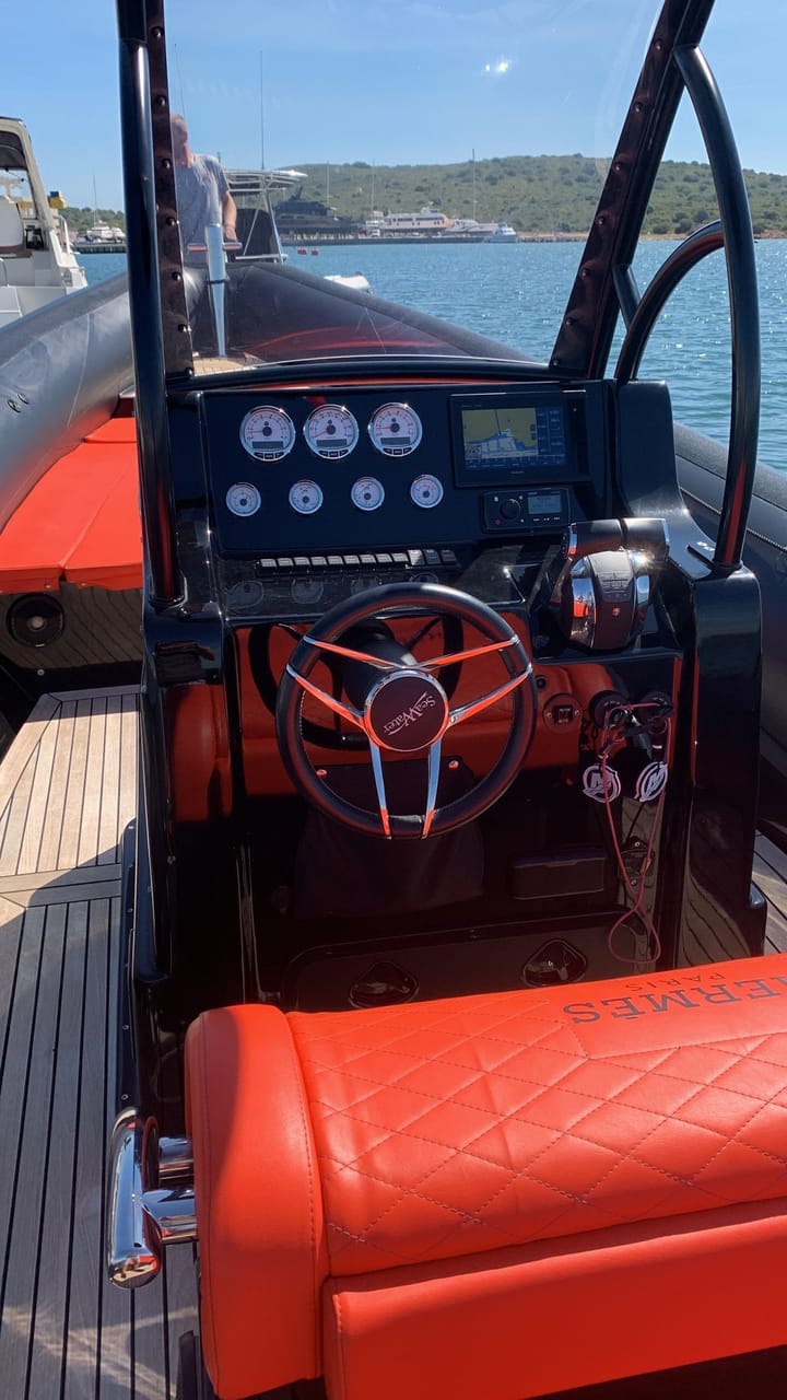 Motorboat Sea Water Smeralda 300 (2017) for Charter - Porto Cervo | #21969 - 3