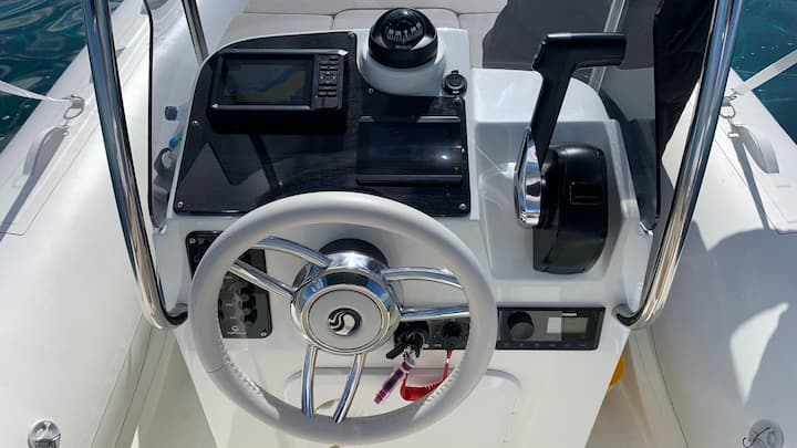 La Savina 6 m Für Charter Motorboot — #21999 - 2