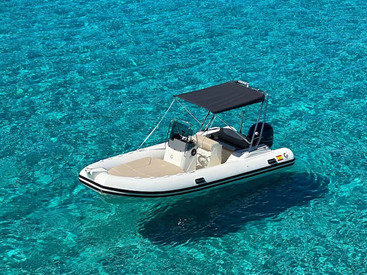 La Savina 6 m Für Charter Motorboot — #21999 - 1