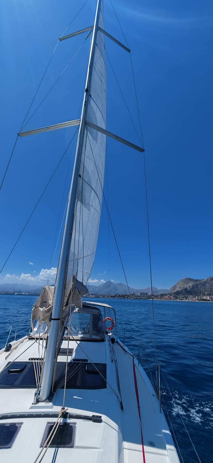  Barca a vela Dufour  430 Grand Large (2024) per Noleggio, overcloccabile Palermo | #22192 - 9