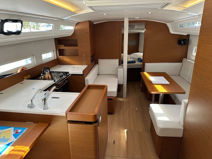  Barca a vela Jeanneau Sun Odyssey 410 (2024) per Noleggio, overcloccabile Dubrovnik | #22325 - 8