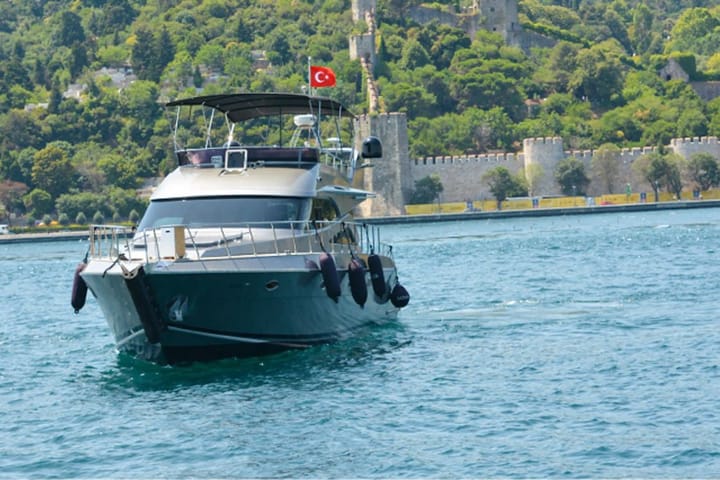 Custom Made Motor Yacht (2006) for Charter - Bebek | #22432 - 8