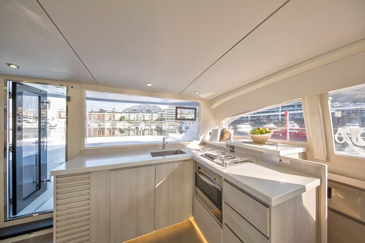 Leopard 43 Powercat Kiralık Katamaran (2019) - Lefkada | #22453 - 13